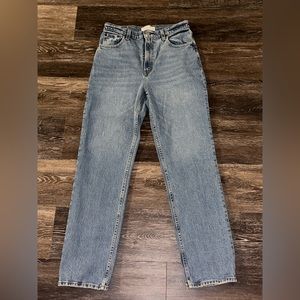 Abercrombie and Fitch 90s Straight Ultra High Rise Jeans